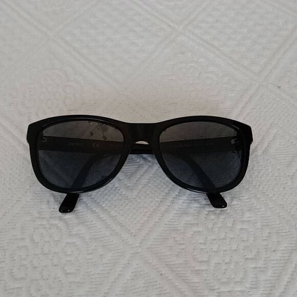 DKNY Unisex DY4139 368887 Full Rim Black Grey Solid Sunglasses with Case - Picture 2 of 6